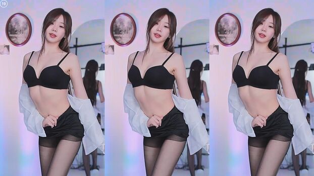 Full leaked Park hael page private onlyfans photo