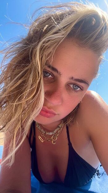 Full leaked Pause cerise page private onlyfans photo