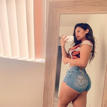 Full leaked Perla jasmin private onlyfans photo