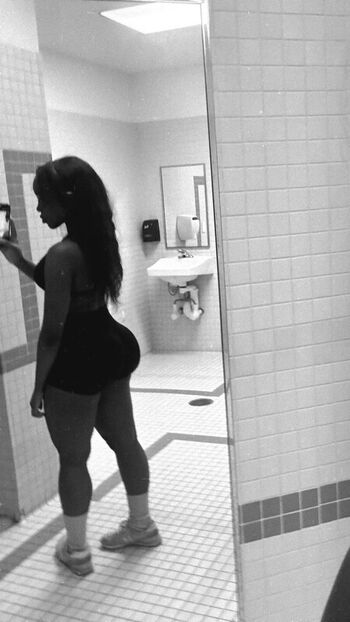 Full leaked Pinkcellphon private onlyfans photo