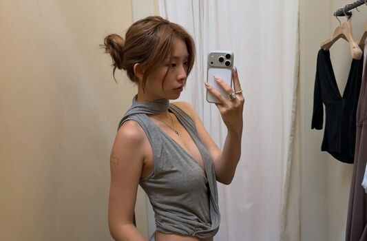 Full leaked Pipluptiny page private onlyfans photo