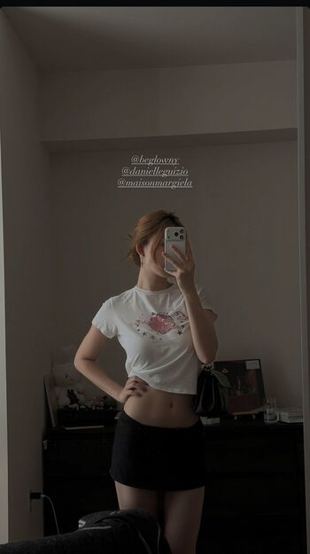 Full leaked Pipluptiny private onlyfans photo
