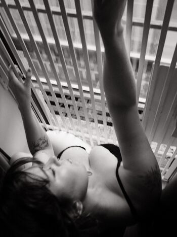 Full leaked Pixxi private onlyfans photo