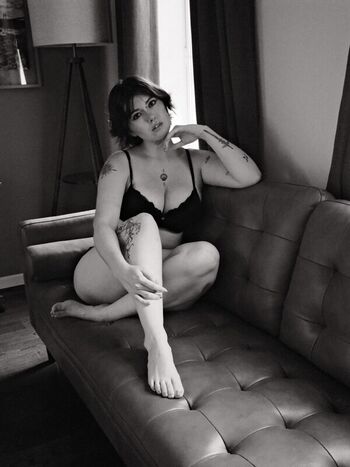 Full leaked Pixxi private onlyfans photo
