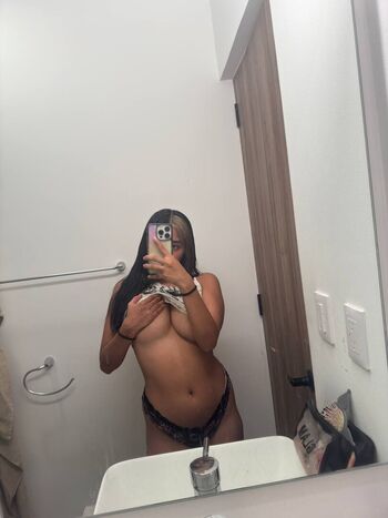 Full leaked Plata shail page private onlyfans photo
