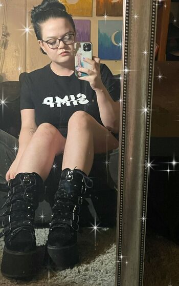 Full leaked Precociousflower private onlyfans photo