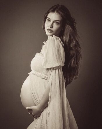 Full leaked Pregnant celebs page private onlyfans photo