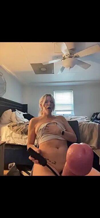 Full leaked Prettylittleplease page private onlyfans photo