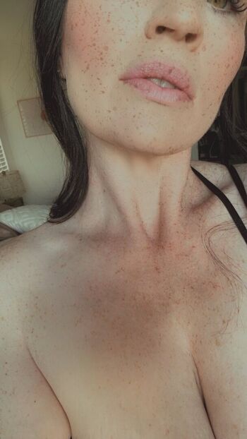 Full leaked Rachierach page private onlyfans photo
