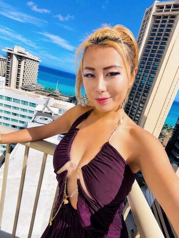 Full leaked Raina huang private onlyfans photo