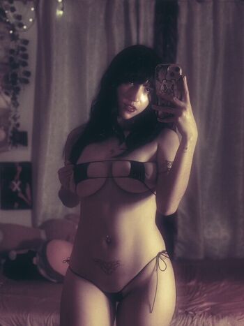 Full leaked Ramonalothbrok page private onlyfans photo
