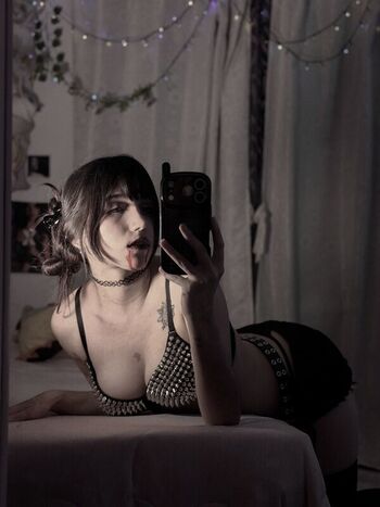Full leaked Ramonalothbrok private onlyfans photo