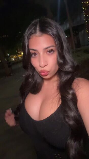 Full leaked Raq adriana private onlyfans photo
