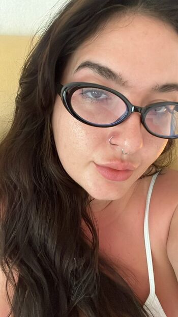 Full leaked Raquel private onlyfans photo
