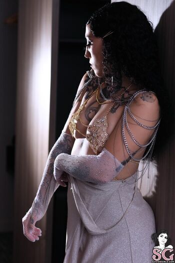Full leaked Ravenxaquarius private onlyfans photo
