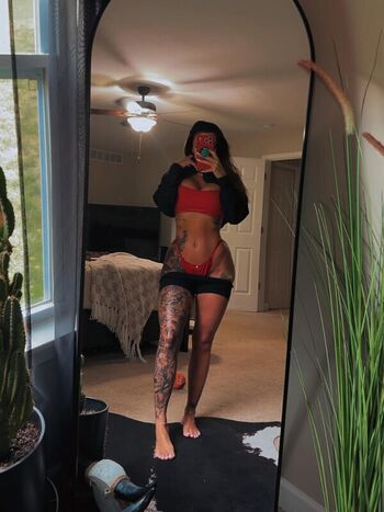 Full leaked Rayn ravyn private onlyfans photo