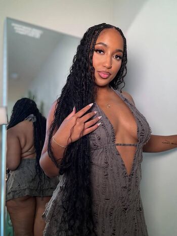 Full leaked Reynasberries private onlyfans photo