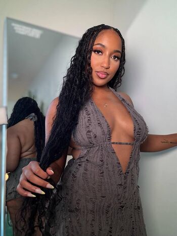 Full leaked Reynasberries private onlyfans photo
