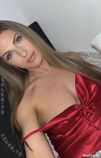 Full leaked Ricarda wolf page private onlyfans photo