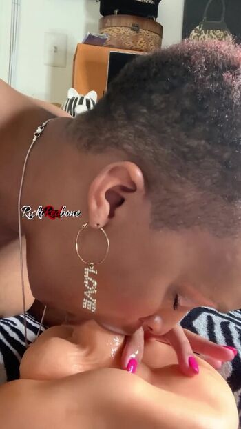 Full leaked Rickiredbone page private onlyfans photo