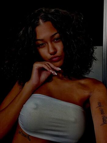 Full leaked Rominaszn private onlyfans photo