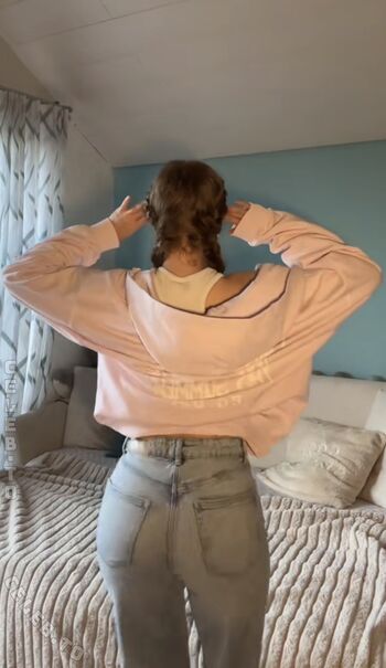 Full leaked Romysvibess page private onlyfans photo