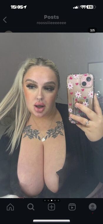 Full leaked Roossiiieeeeeee private onlyfans photo