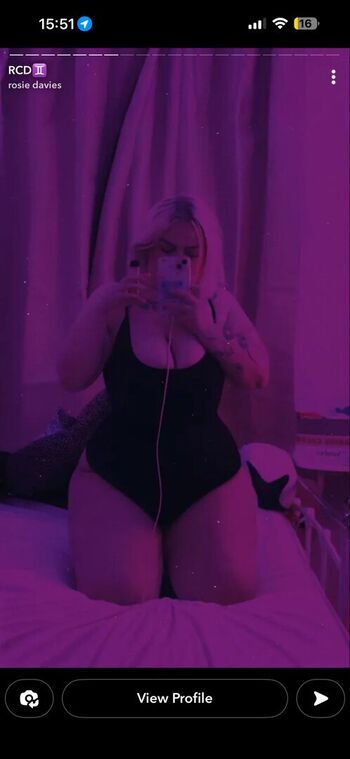 Full leaked Roossiiieeeeeee private onlyfans photo