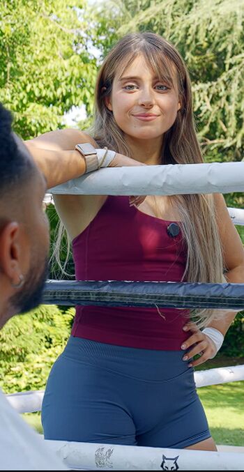 Full leaked Aszkenasy private onlyfans photo