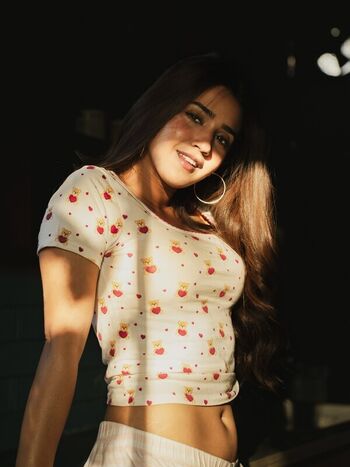 Full leaked Roshni walia page private onlyfans photo