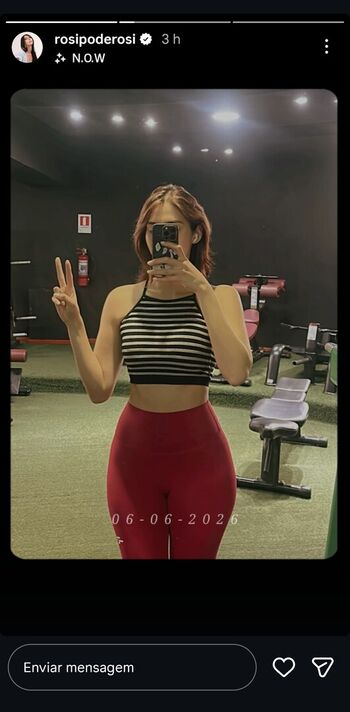 Full leaked Rosipoderosi page private onlyfans photo
