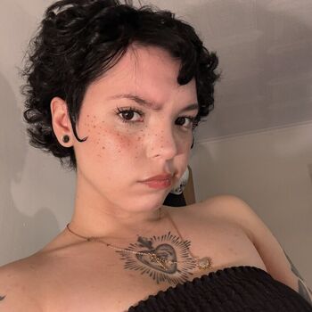 Full leaked Rottedbrainz private onlyfans photo