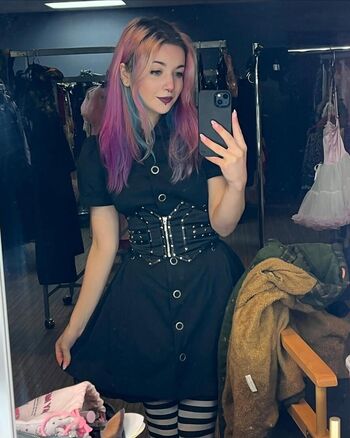 Full leaked Rottedgoth page private onlyfans photo
