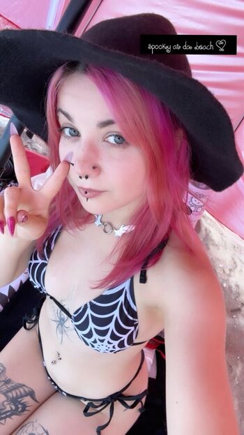 Full leaked Rottedgoth private onlyfans photo