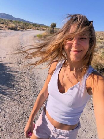 Full leaked Roxy striar page private onlyfans photo