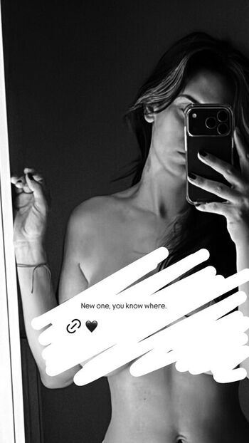 Full leaked S asha page private onlyfans photo