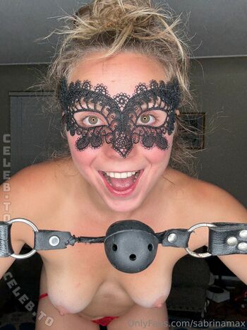 Full leaked Sabrinamax page private onlyfans photo