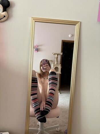 Full leaked Sadgalkenz private onlyfans photo