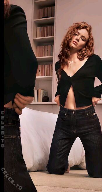 Full leaked Sadie sink page private onlyfans photo