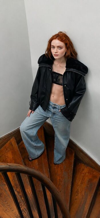 Full leaked Sadie sink page private onlyfans photo