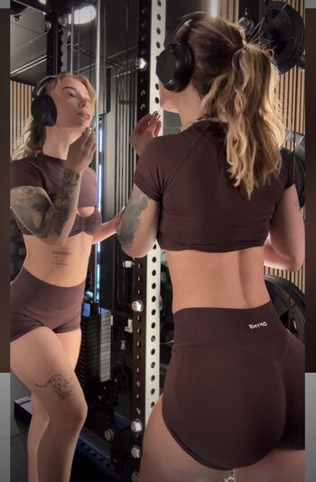 Full leaked Sagaholm page private onlyfans photo