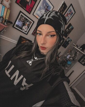 Full leaked Sailorbeeee page private onlyfans photo