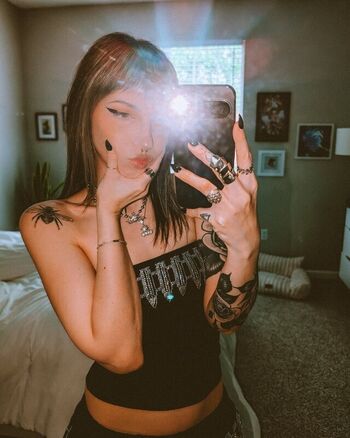 Full leaked Sailorbeeee private onlyfans photo