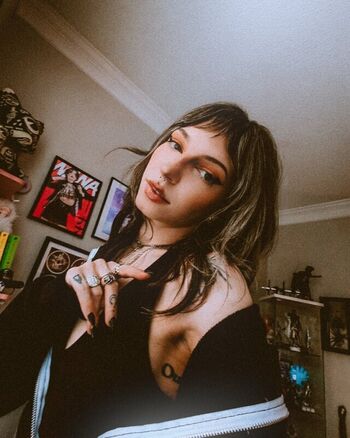 Full leaked Sailorbeeee private onlyfans photo