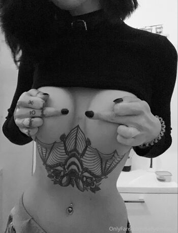 Full leaked Sally dinosaur private onlyfans photo