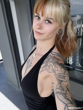 Full leaked Sallydinosaur page private onlyfans photo
