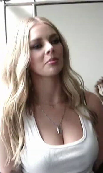 Full leaked Samara weaving page private onlyfans photo