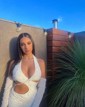 Full leaked Samira noureddine page private onlyfans photo