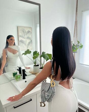 Full leaked Samira noureddine page private onlyfans photo