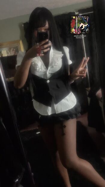 Full leaked Sanguislune private onlyfans photo